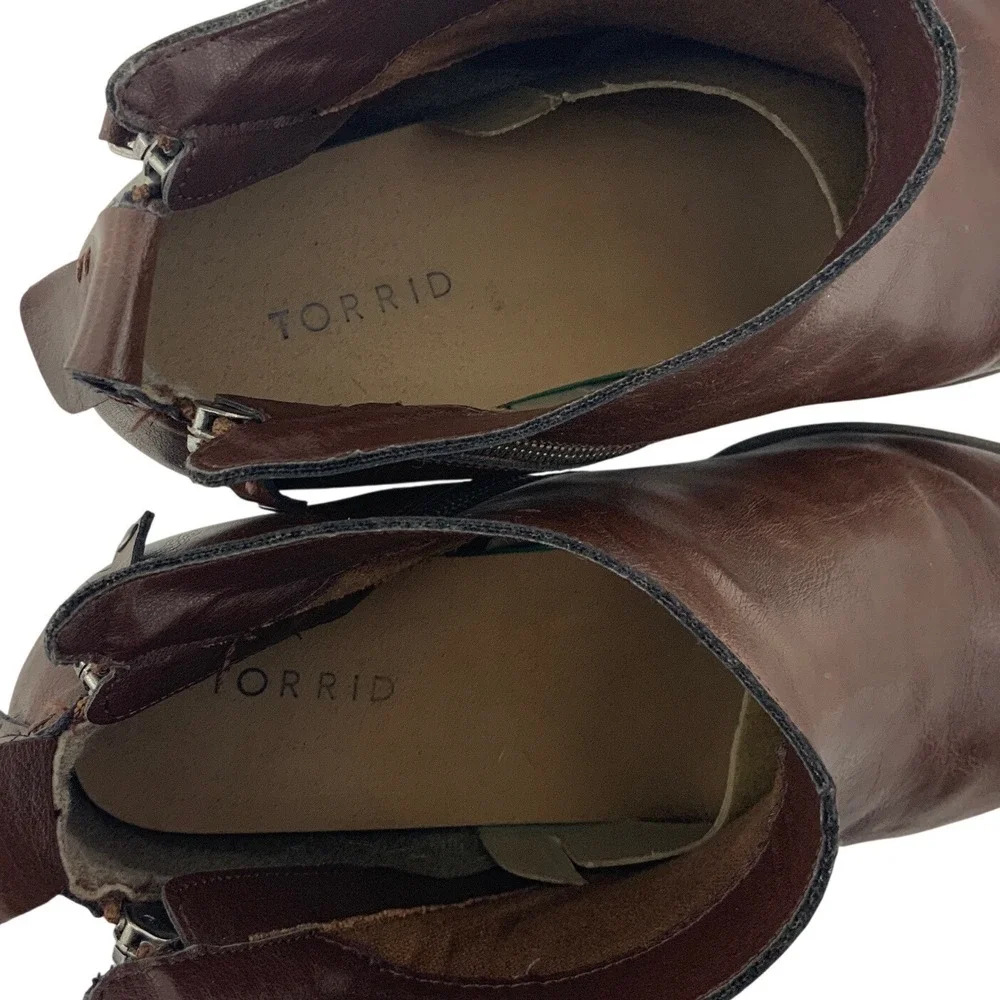Torrid Brown‎ Faux Leather Double Zip Block Heel Ankle Boots 11.5
